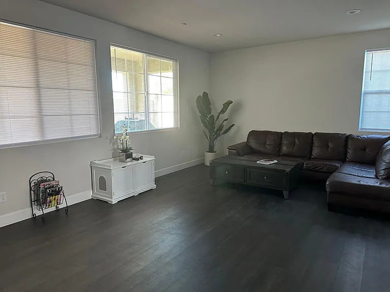 2318 Kaitlyn Pl — Photo 5