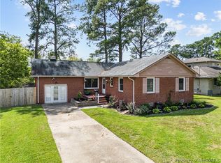421 W Gilbert St, Hampton, VA 23669