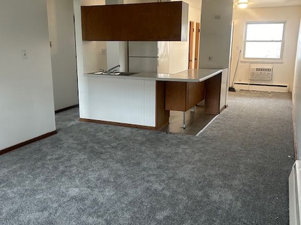 5912 Forest Ave #205-1