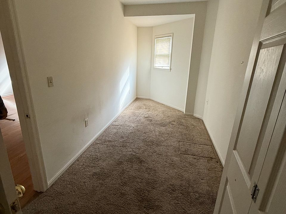 7' x 13' Room offset bedroom. Perfect office, nursery, gym, etc...