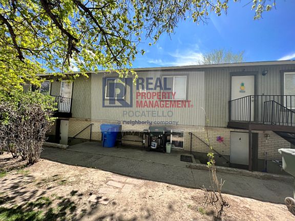 3rd image of 333 E Humbolt St APT 3
