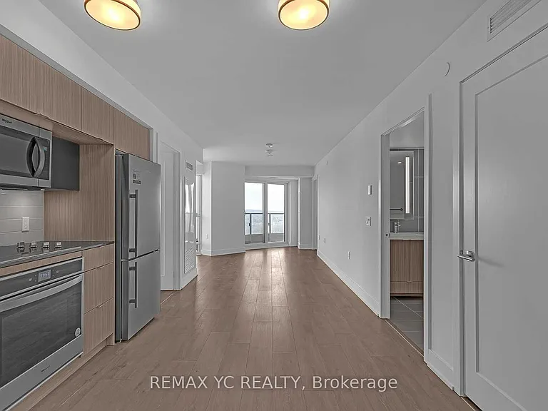 585 Bloor St E #3217 — Photo 3