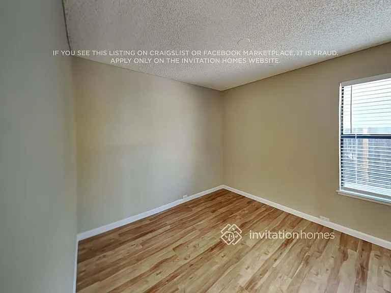 8111 Darien Cir — Photo 8