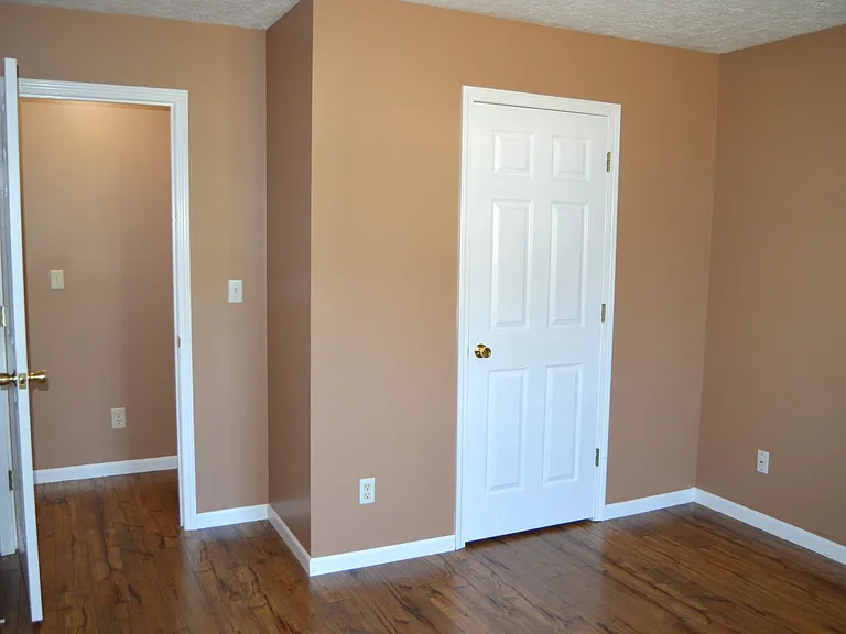 14620 Hobby Dr — Photo 21