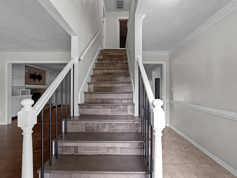 435 Currituck Dr — Photo 24