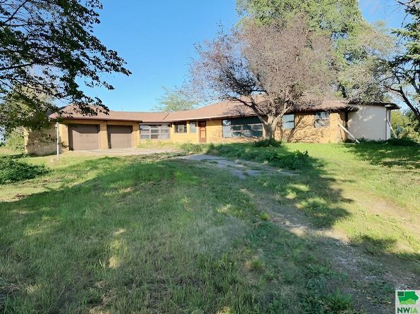 46422 160th Ave, Laurens, IA 50554