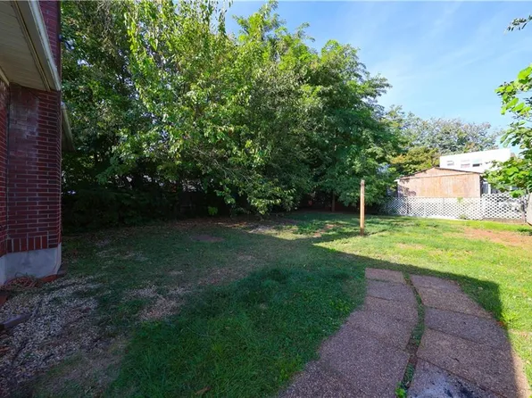 25 Lincoln Avenue image 4 of 26