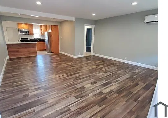 2 bed, 800 sqft, $2,895 — Photo 2