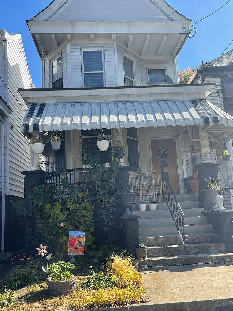 446 N. Front Street photo 1