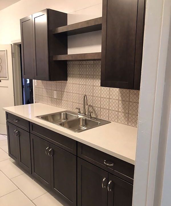 1st image of 4344 Garthwaite Ave