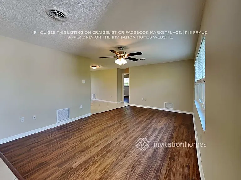 32 Oakland Hills Pl — Photo 4