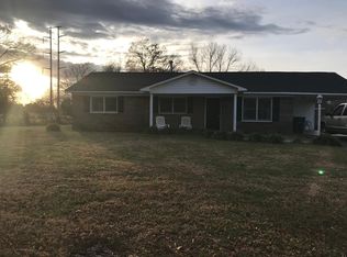 119 Iris Way, Calhoun, GA 30701