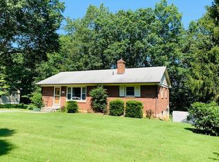 103 Wintergreen Ave, Clifton Forge, VA 24422