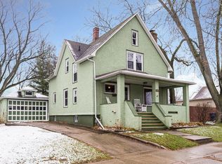 634 N 5th St, Dekalb, IL 60115