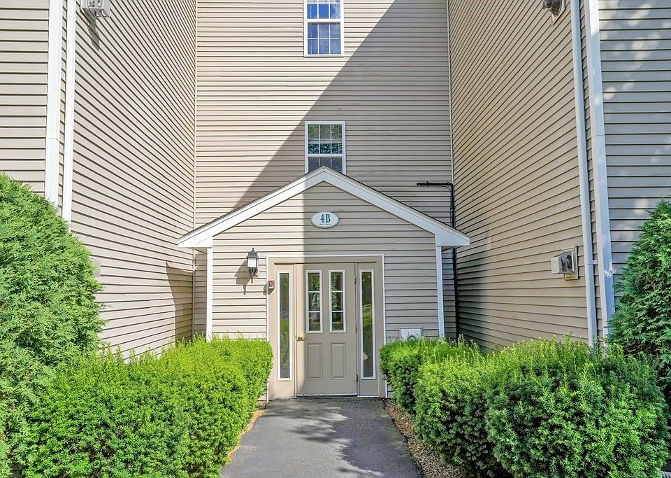 1st image of 4 Marc Dr APT 4B7