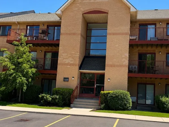 1480 Pilgrims Way #1613, Oakville, ON L6M 3G7