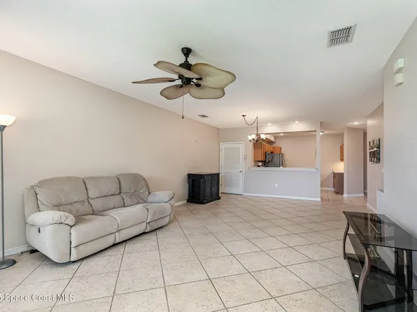 400 Trotter Ln APT 102, Melbourne, FL 32940