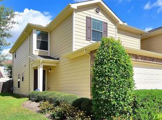 16003 Summerville Lake Dr, Tomball, TX 77377
