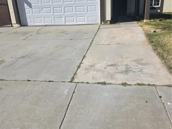 44283 Raysack Ave, Lancaster, CA 93535