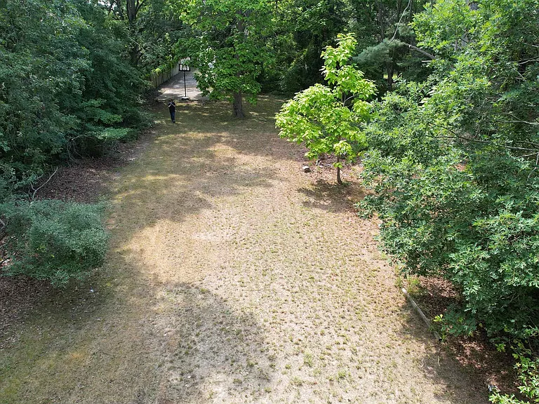 316 Pitney Rd — Photo 48