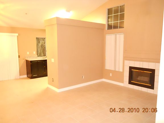 3rd image of 16230 Avenida De Loring