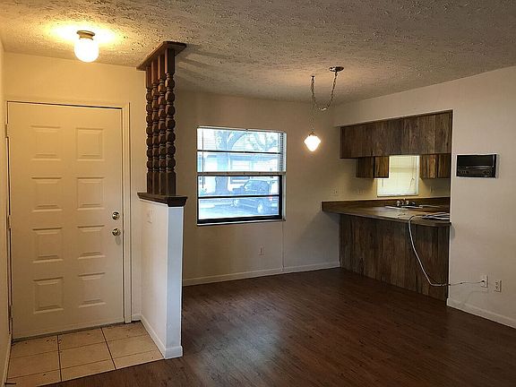 Luxury vinyl floors