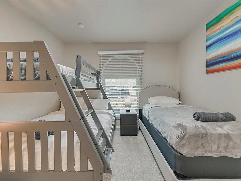 2116 Newcastle Cir — Photo 24
