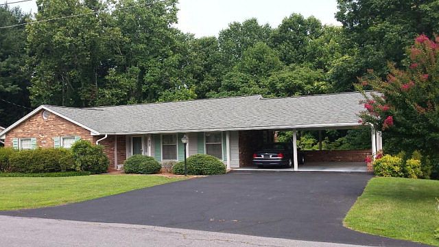 1st image of 101 Edge Hill Dr