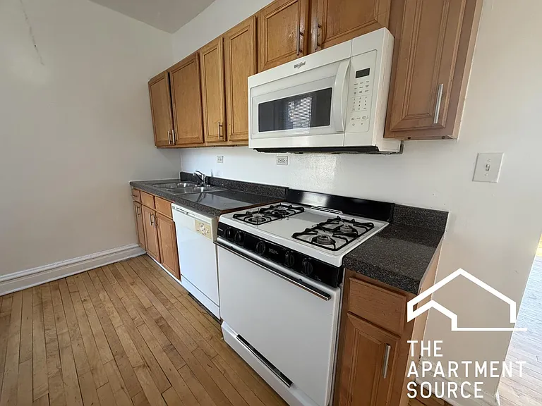3912 W Argyle St #3A — Photo 2