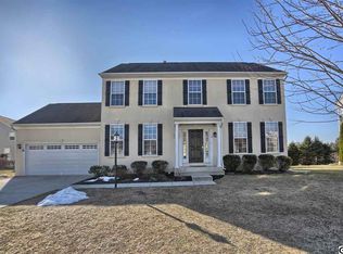 3 Turmeric Dr, Mechanicsburg, PA 17050