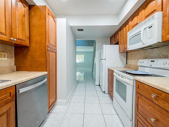 3rd image of 3541 NW 95th Terrace #201