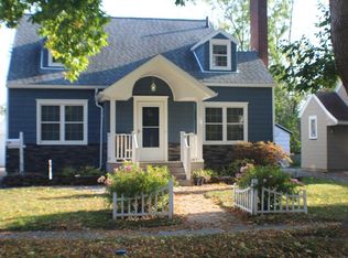 81 Westmoreland Dr, Rochester, NY 14620