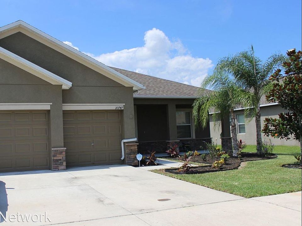 1st image of 10747 Carloway Hills Dr