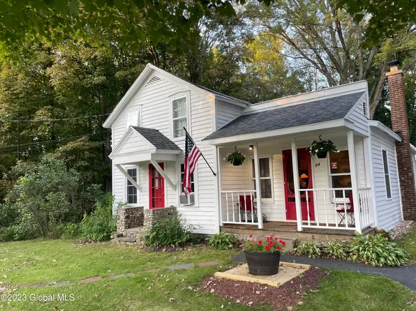 84 Jenkinsville Road, Queensbury, NY 12804