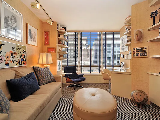 Sold by Sotheby's International Realty | media 2