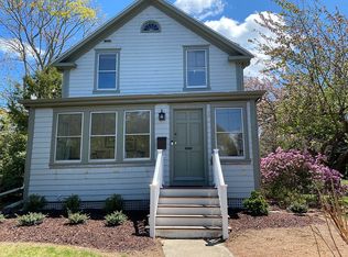 53 Prospect St, Dartmouth, MA 02748