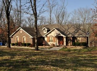 1197 W Sunny Slopes Dr, Nixa, MO 65714