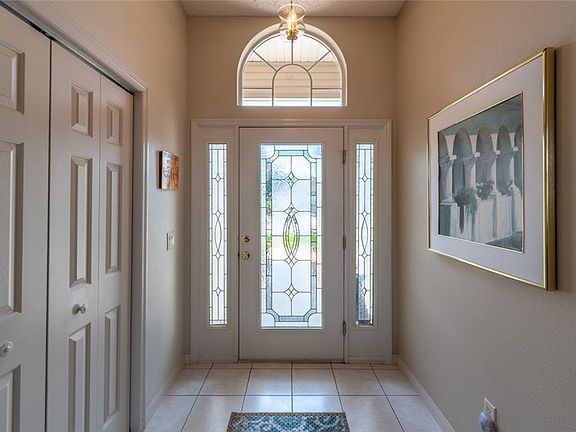 3rd image of 3009 Maywood Ct