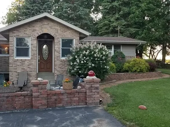W3941 Shady Ln, Chilton, WI 53014