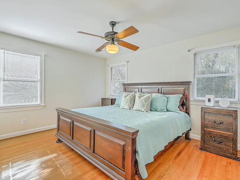 317 Rutherford St — Photo 38