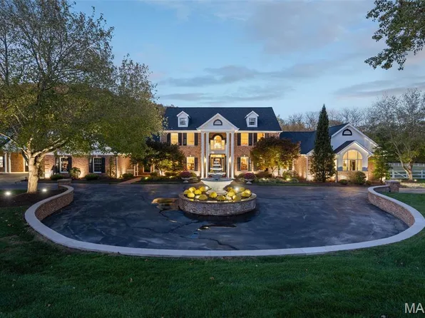 17417 Summit View Place Ln, Glencoe, MO 63038