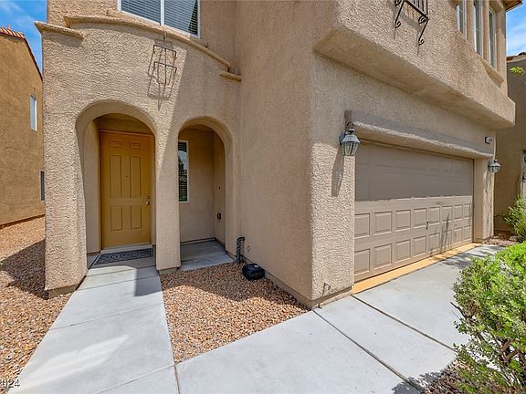3rd image of 5578 Fewkes Canyon Ct