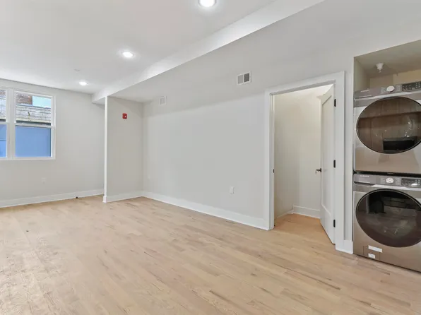 161 New York Avenue image 6 of 13