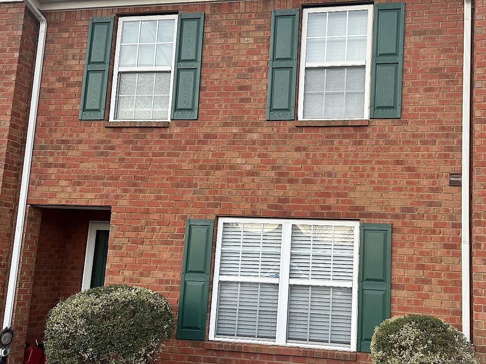 2nd image of 3028 Prater Ct