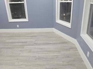 143 Cambridge St APT 2, Worcester, MA 01603