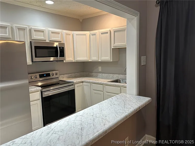 209 Spears Dr — Photo 10