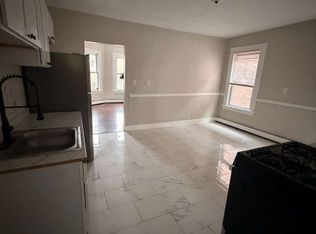 731 Stillman St APT 3, Bridgeport, CT 06608