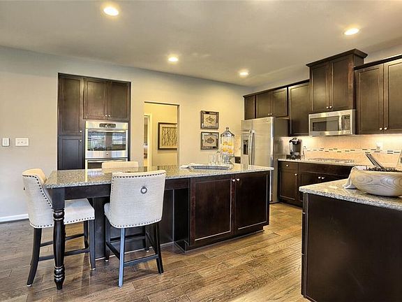 3rd image of 8546 McNamara Dr