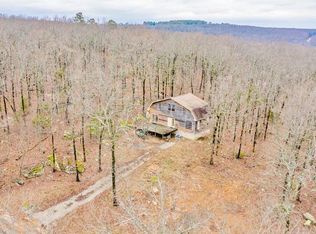 300 Warbler Ln, Batesville, AR 72501