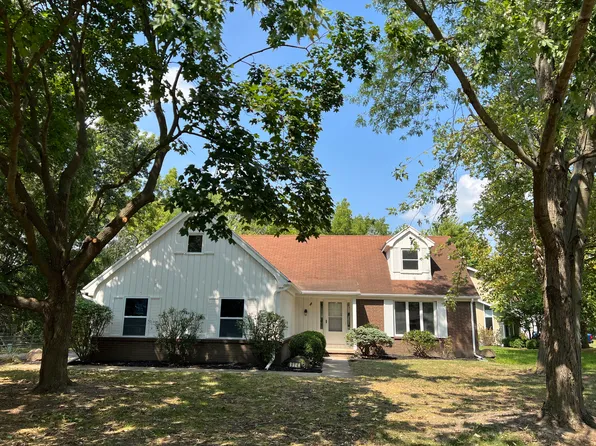 914 Bexley Dr, Perrysburg, OH 43551